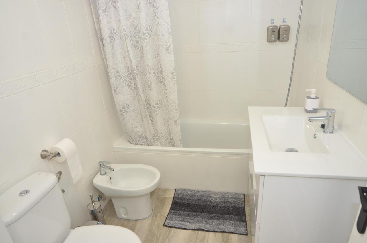 Alojamiento Azahara Málaga Exterior foto