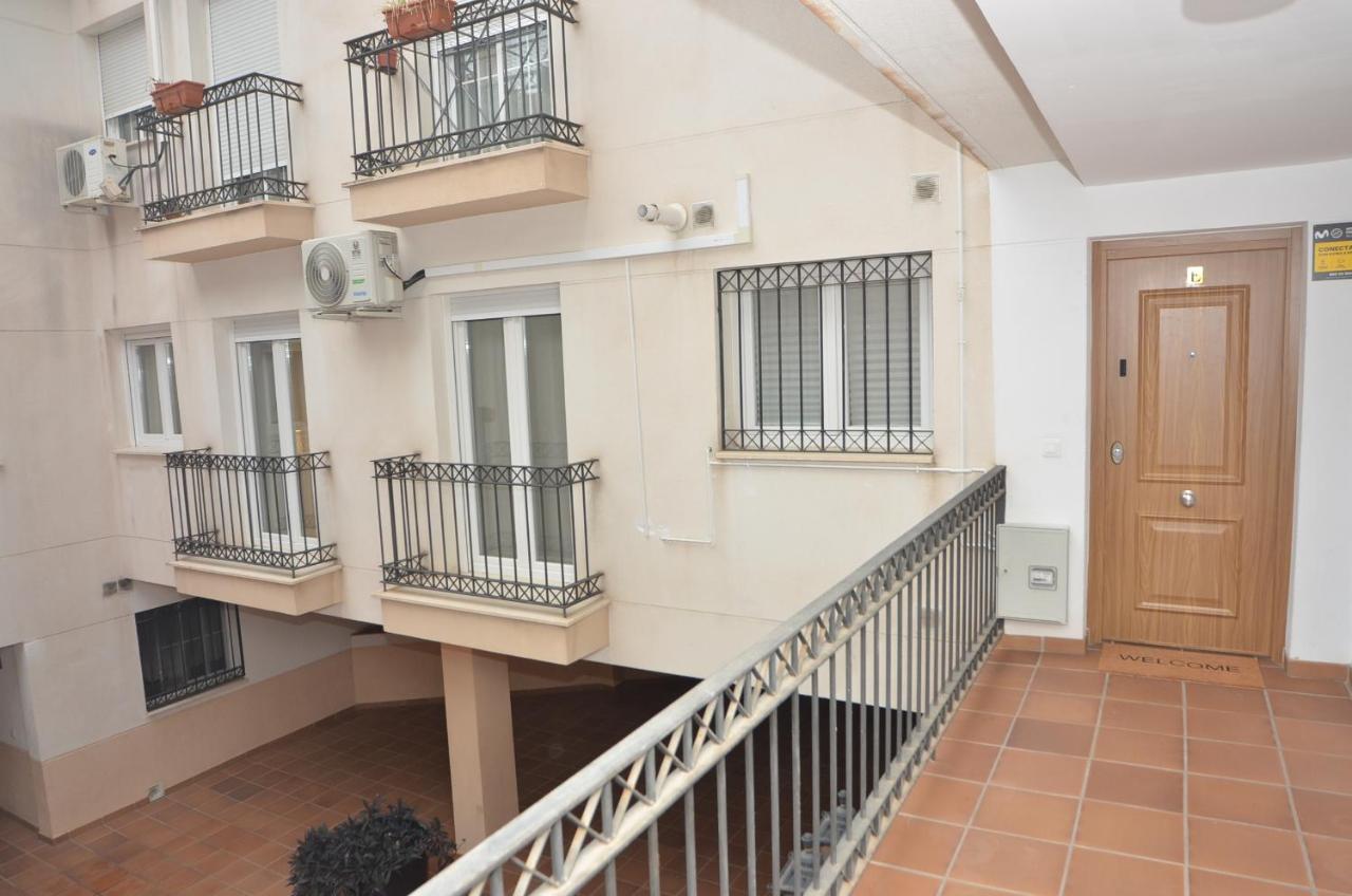 Alojamiento Azahara Málaga Exterior foto