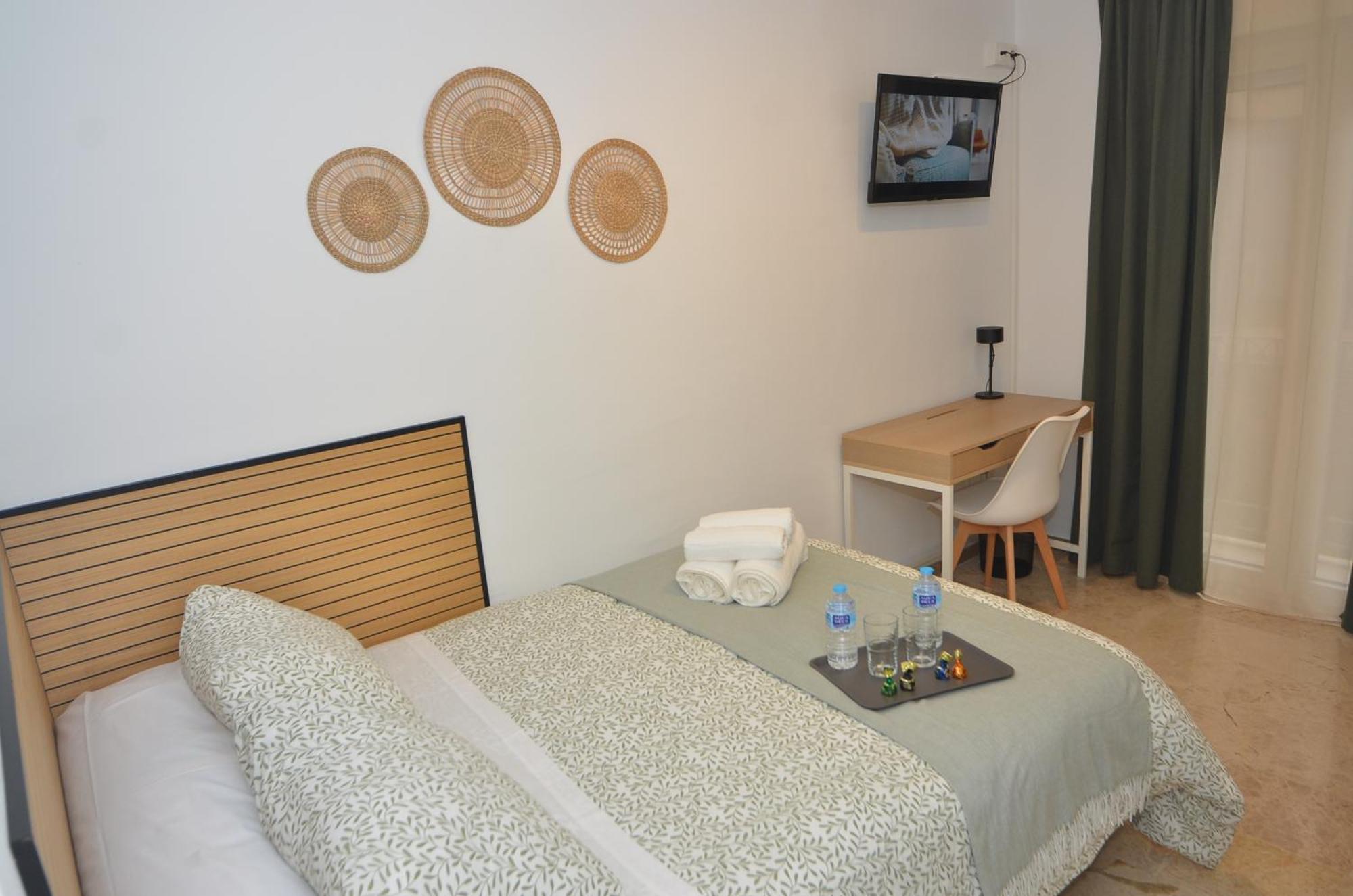 Alojamiento Azahara Málaga Exterior foto